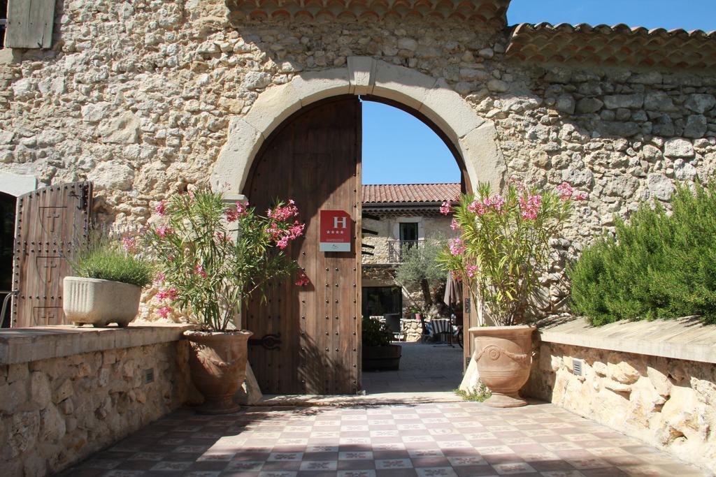 Hotel Le Tresor Des Templiers Malataverne Exterior foto